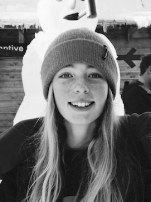 NZ Snowboarder Zoi Sadowski Synnott Qualifies for World Cup Finals on Debut