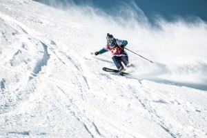 Jessica Hotter, Finn Duffy Claim Freeride World Qualifier Wins