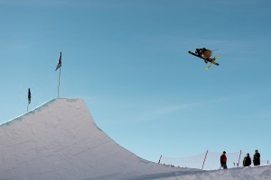 Finn Bilous qualifies for finals, finishes 12th at Mammoth Mountain Slopestyle World Cup 