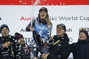 Alice Robinson continues podium streak with second place finish at Giant Slalom World Cup